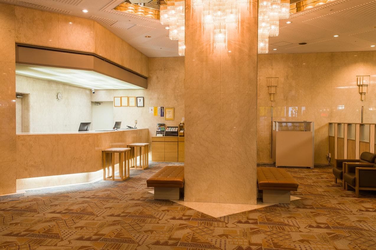 Yamazaki Baking Company Pension Fund Hall