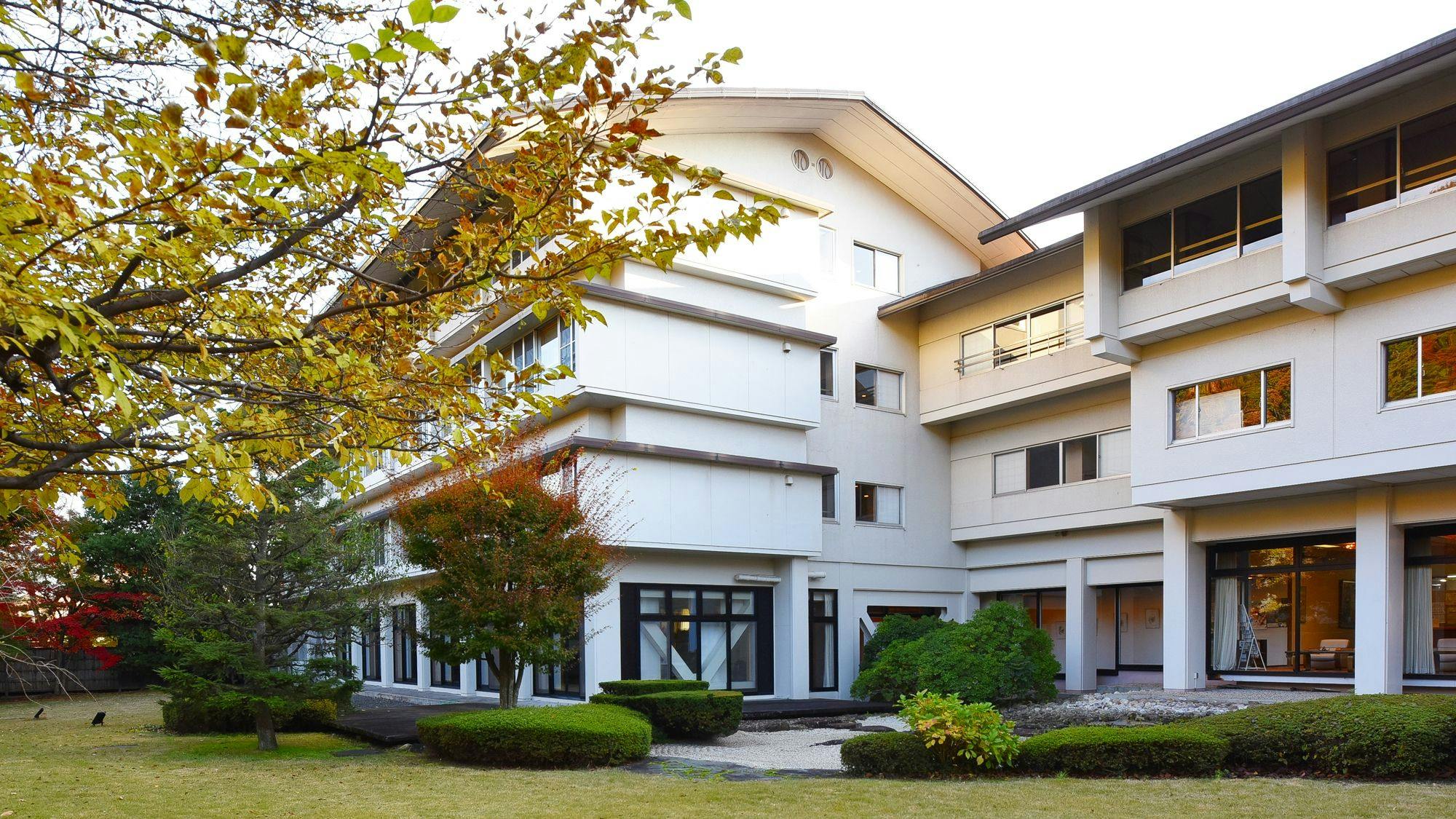 Azuma-so, Iizaka Recreation Center, Public School Mutual Aid Association