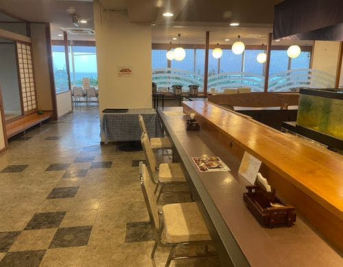 館内レストラン中