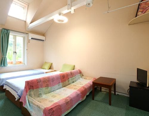 ツインルーム◆２階のトイレ付のお部屋*