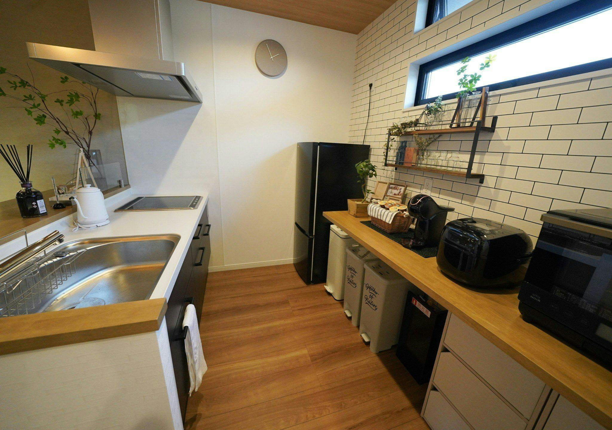 Garage House Hotel ISHIUCHI BASE
