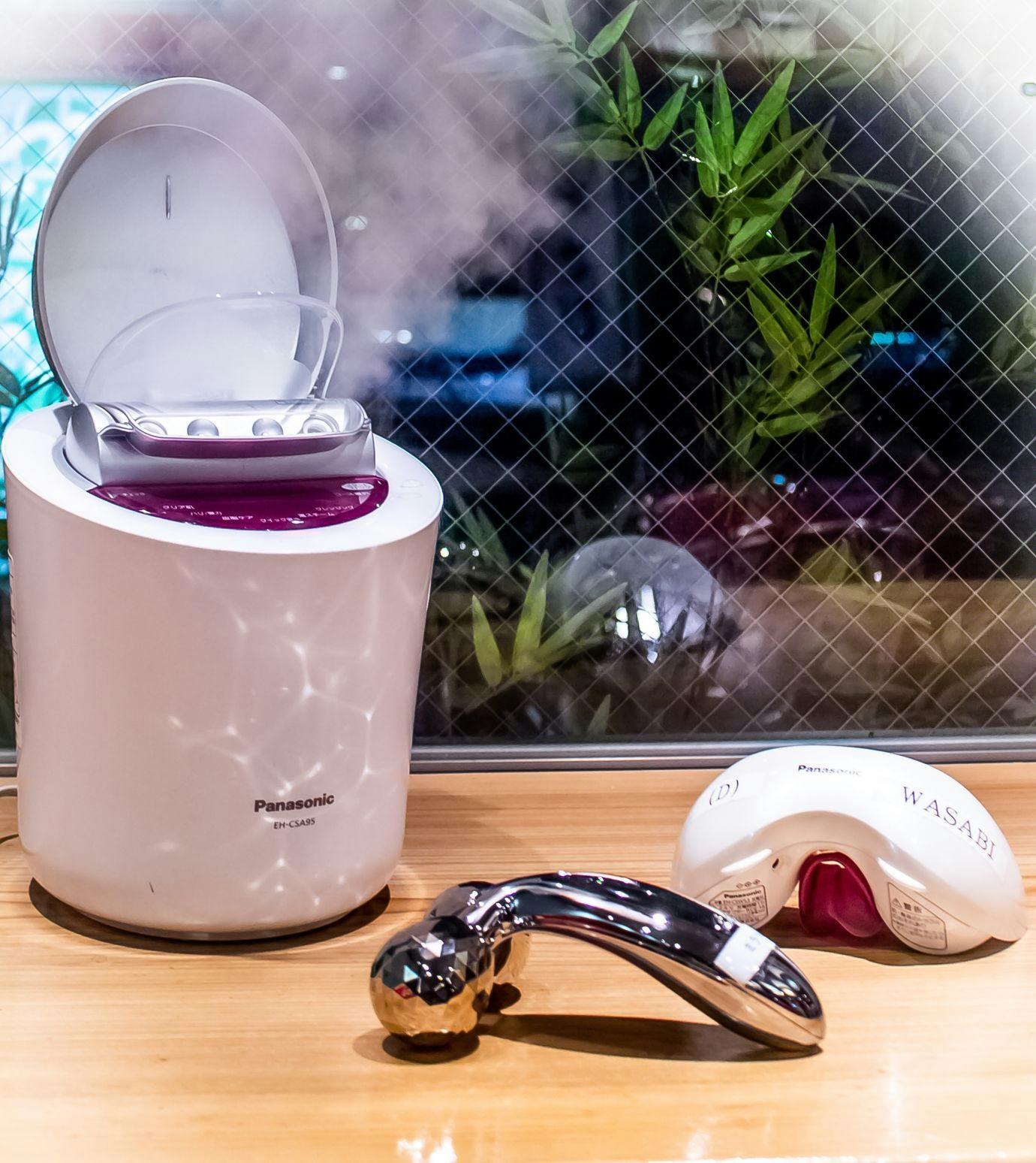 บริการให้เช่าเครื่องสำอางและอุปกรณ์ความงาม