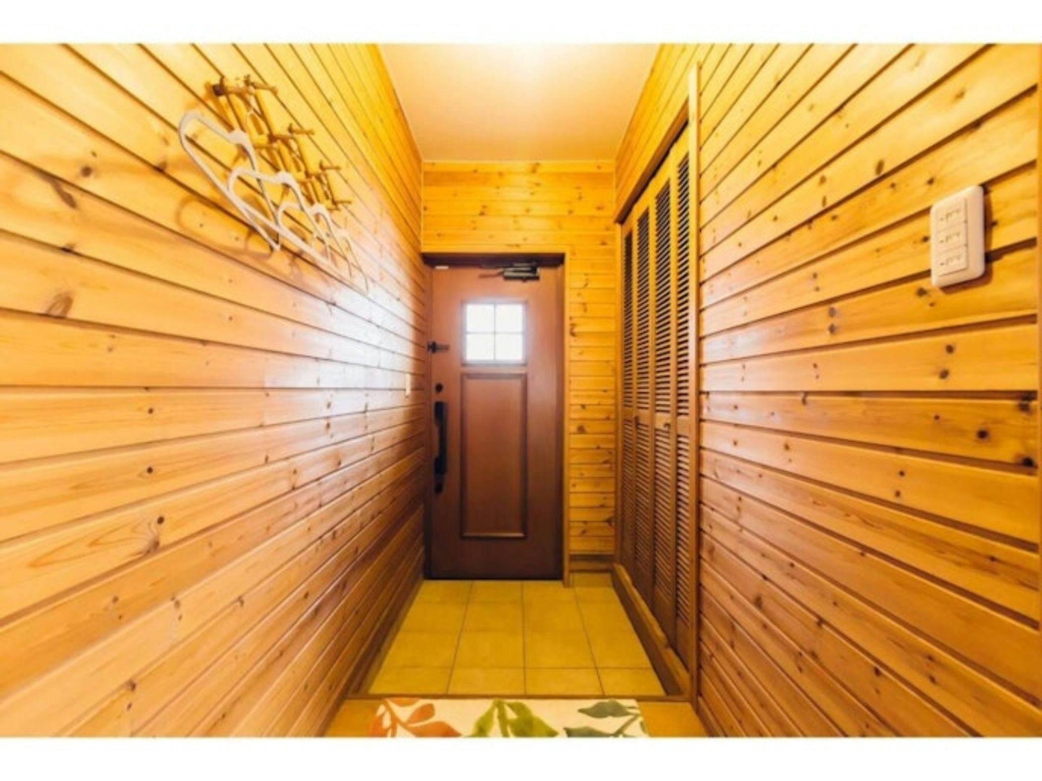 Lake Toya Private Log House
