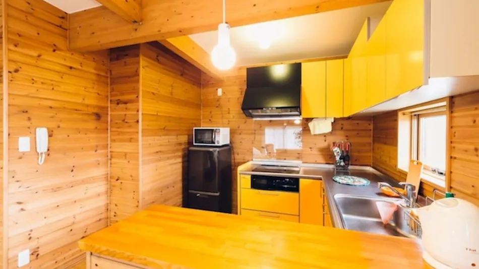 Lake Toya Private Log House