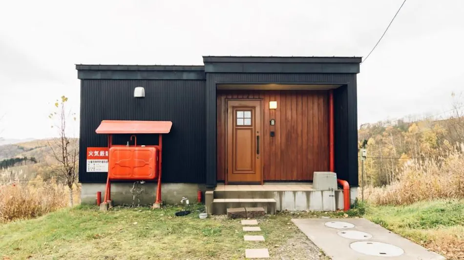 Lake Toya Private Log House