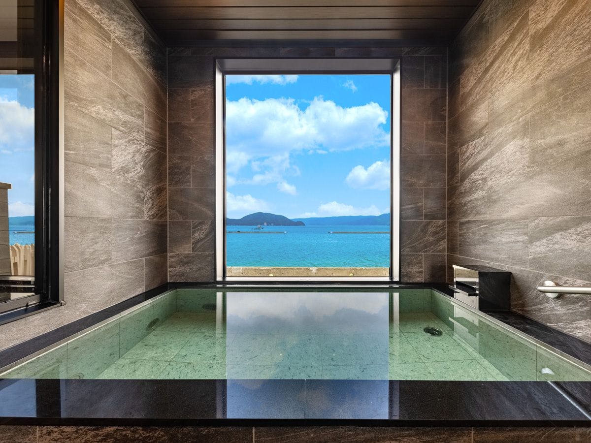 Tsuruga Sazanami Resort Chobei (Formerly: Tsuruga Umibe no Yado Chobei)