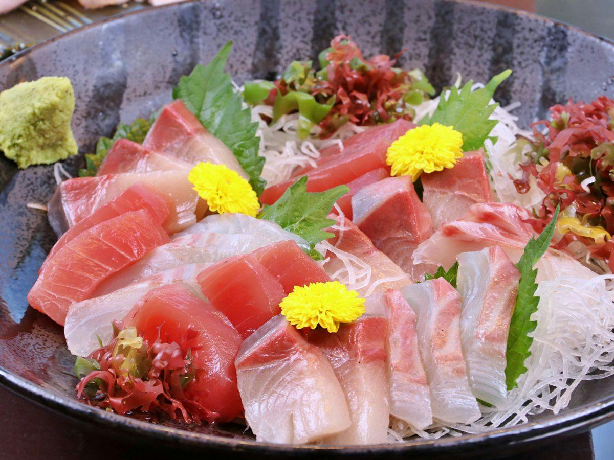 Tsuruga Sazanami Resort Chobei (Formerly: Tsuruga Umibe no Yado Chobei)