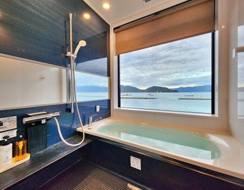 【光の間】モダンな和洋室