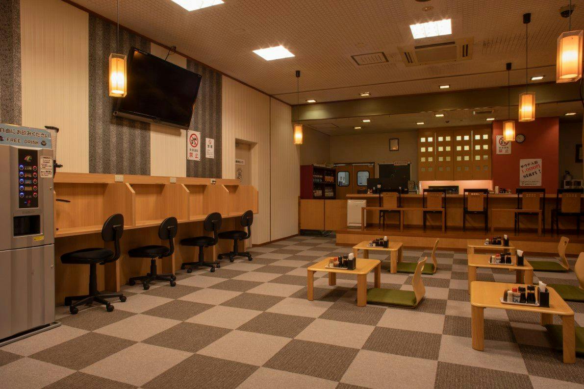 MINATO Capsule Inn