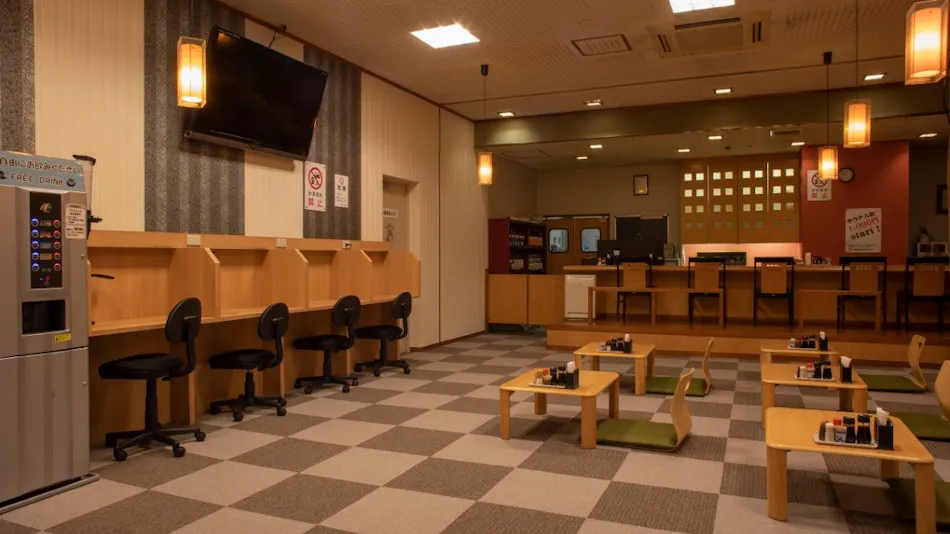 MINATO Capsule Inn