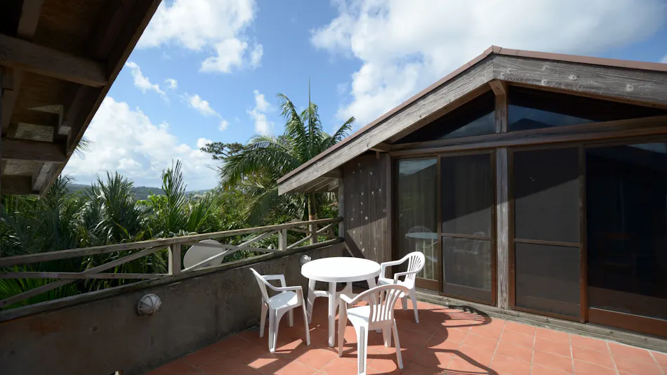 Niraina Resort & Yacht Holidays <Iriomote Island>
