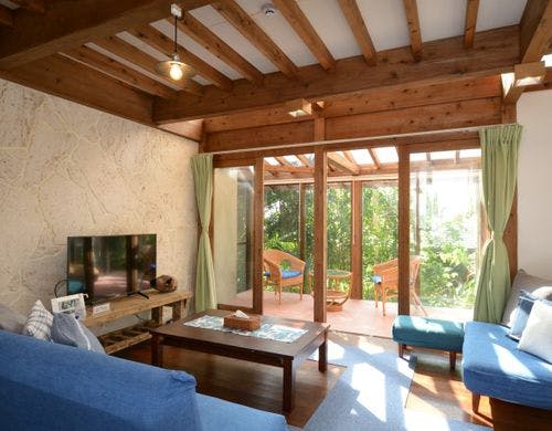 コンドミニアム　リビング