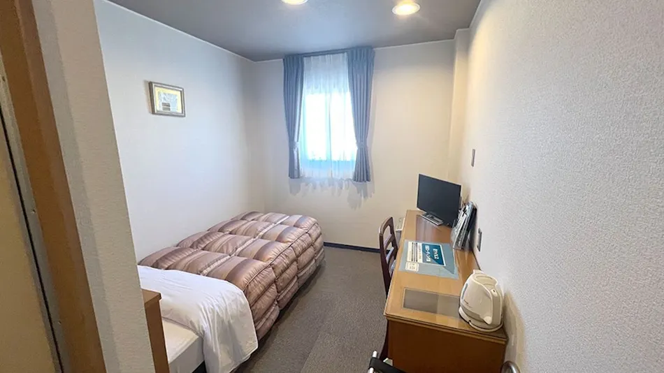 Business Hotel Roadside