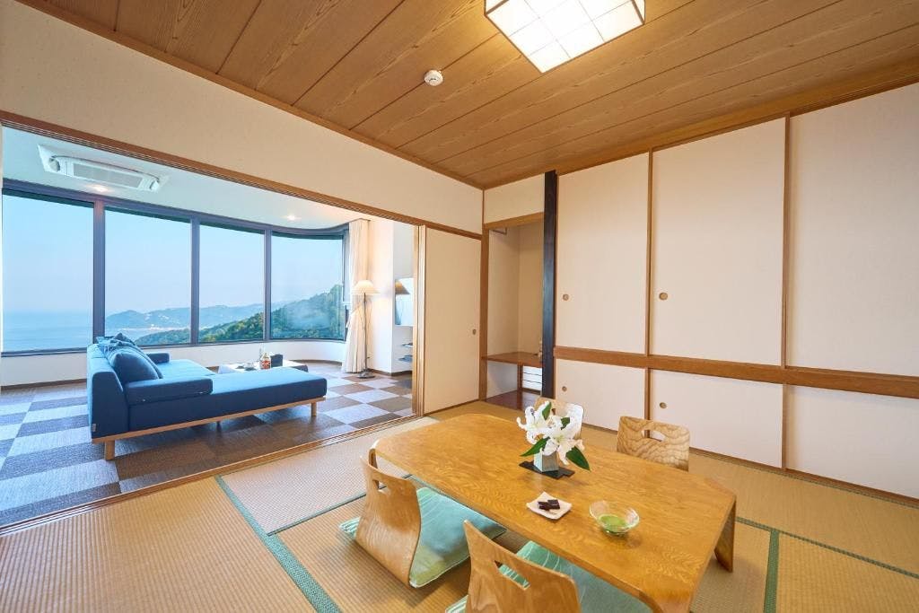 Suite Villa Panora Atami Sakurazawa