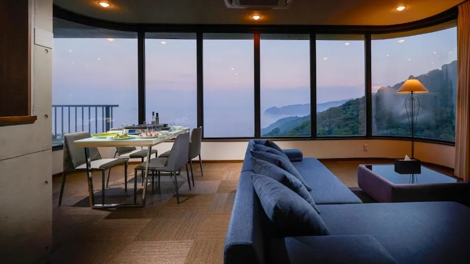 Suite Villa Panora Atami Sakurazawa