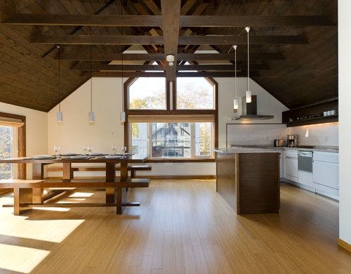 2階ダイニングエリア