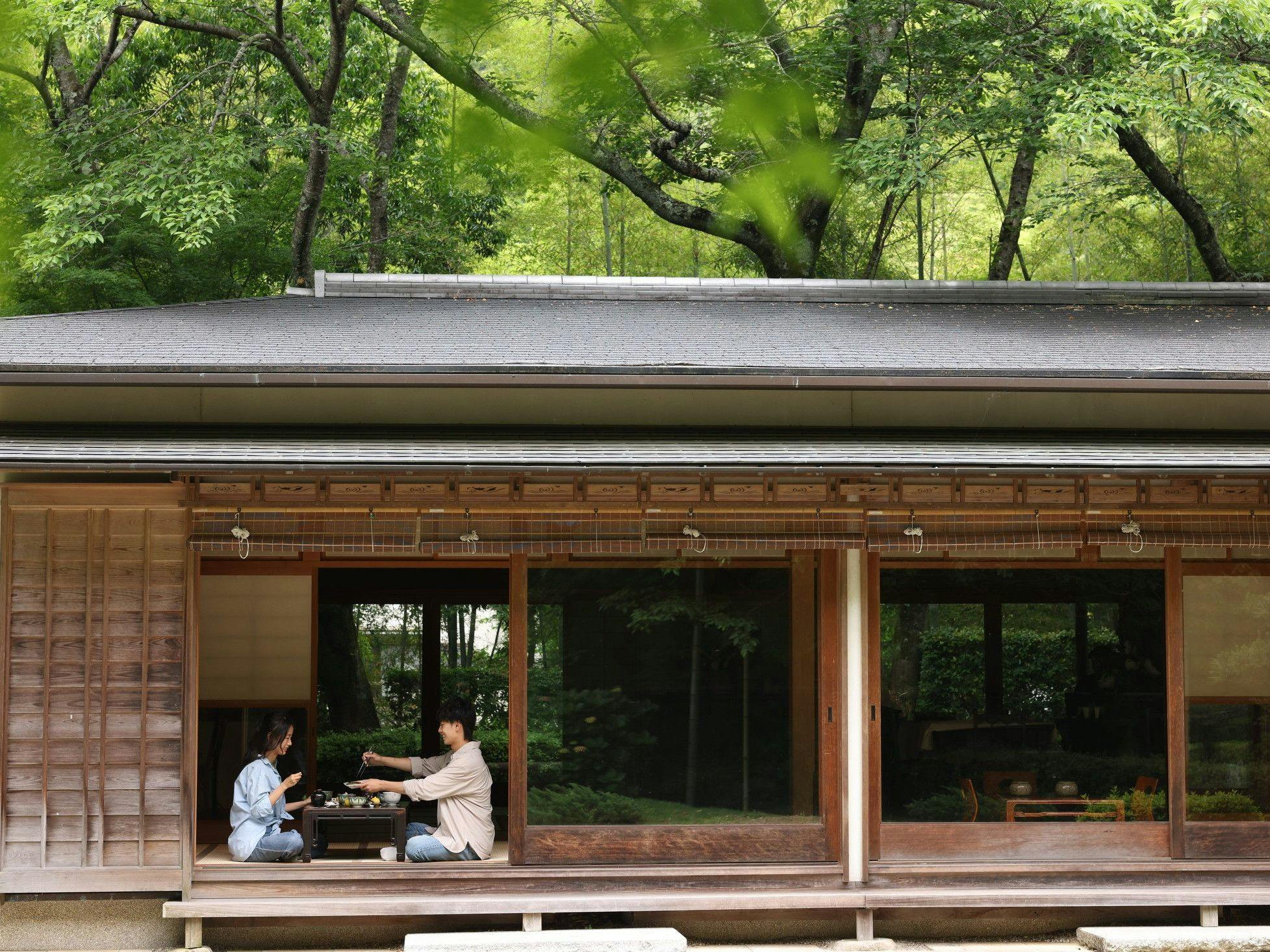 ลานกลาง