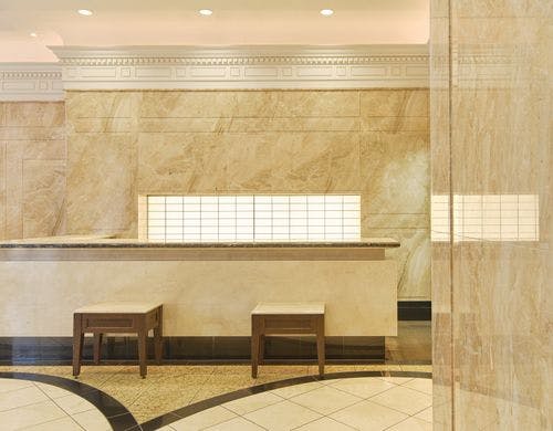 フロントカウンター