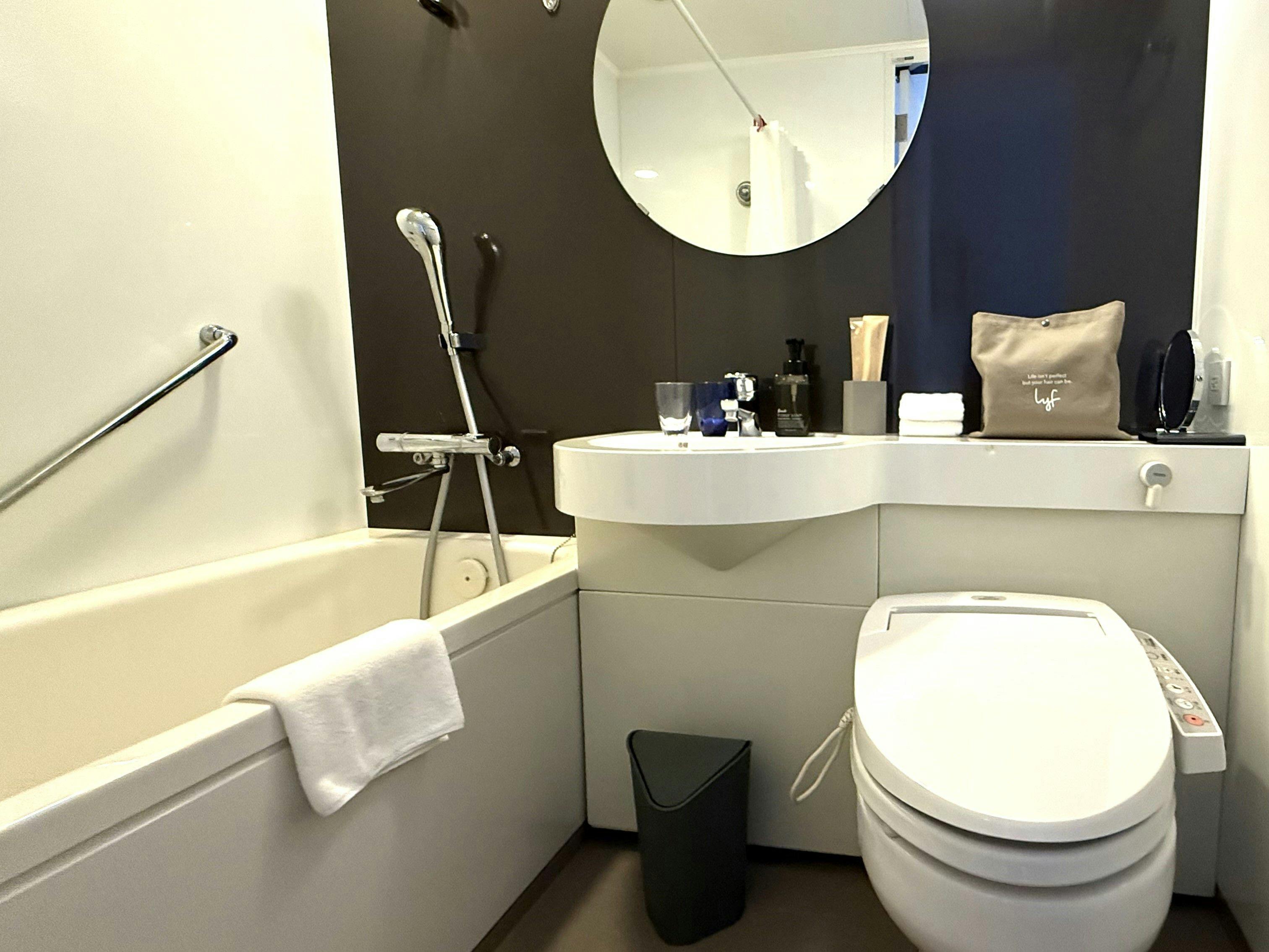 วันออฟอะไคนด์พลัส ตัวอย่างห้องน้ำ