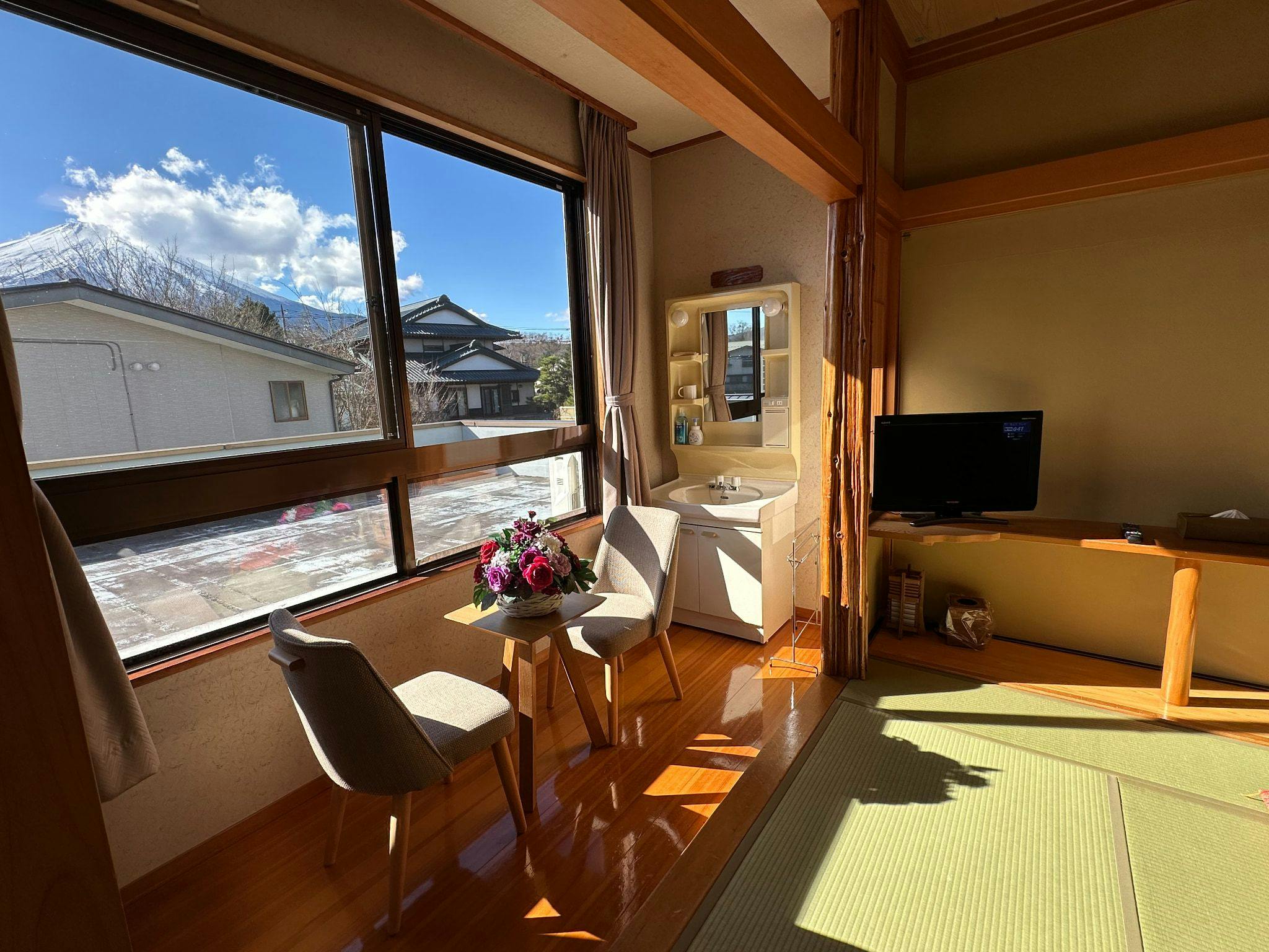 Kamar Gaya Jepang dengan Pemandangan Gunung Fuji, Kamar Mandi/Toilet Bersama [Bebas Rokok]