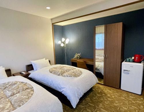 ツイン1-2名様 トイレあり、バス共用/禁煙