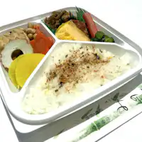 가벼운 조식 도시락은 AM 6:30부터 제공합니다.