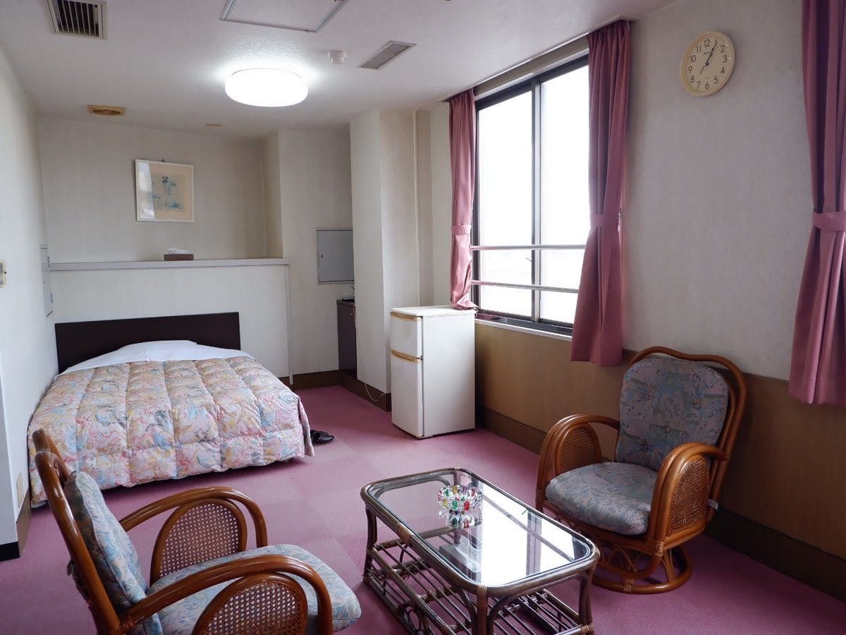 Business Hotel Sunward