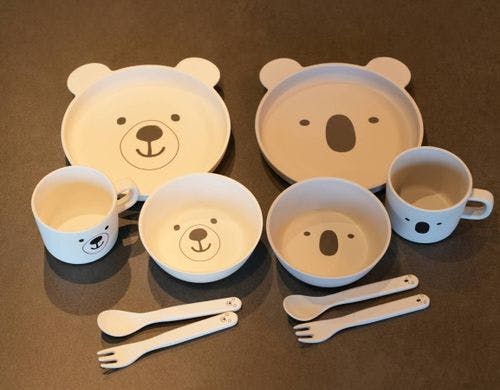 お子様用の食器類のご用意もございます