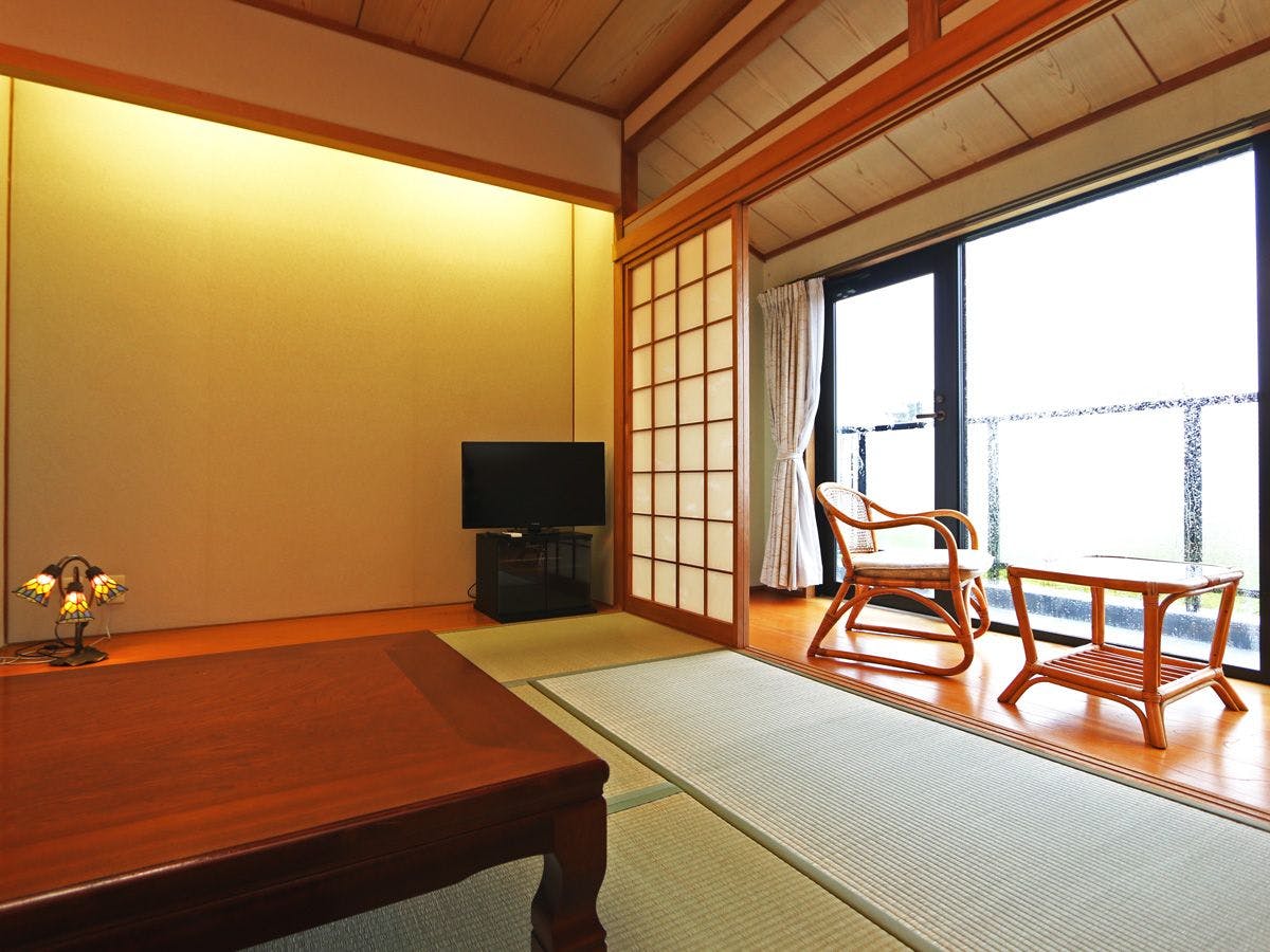 ห้องสไตล์ญี่ปุ่นขนาด 10 เสื่อทาทามิ