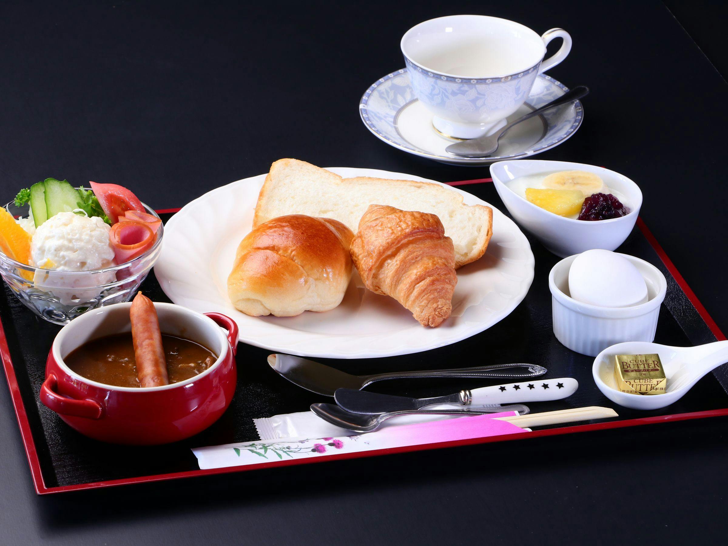Hotel & Restaurant Rupoze Makino