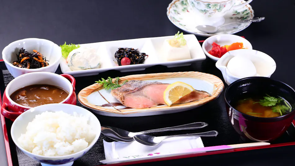 Hotel & Restaurant Rupoze Makino