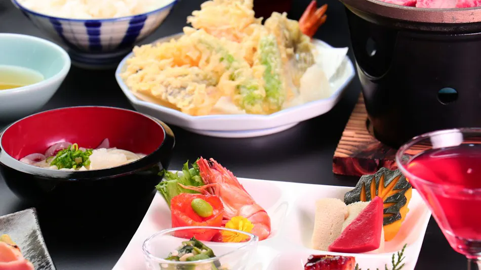 Hotel & Restaurant Rupoze Makino