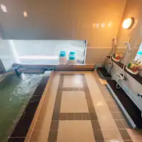 ห้องอาบน้ำที่สะอาดและได้รับการปรับปรุงใหม่