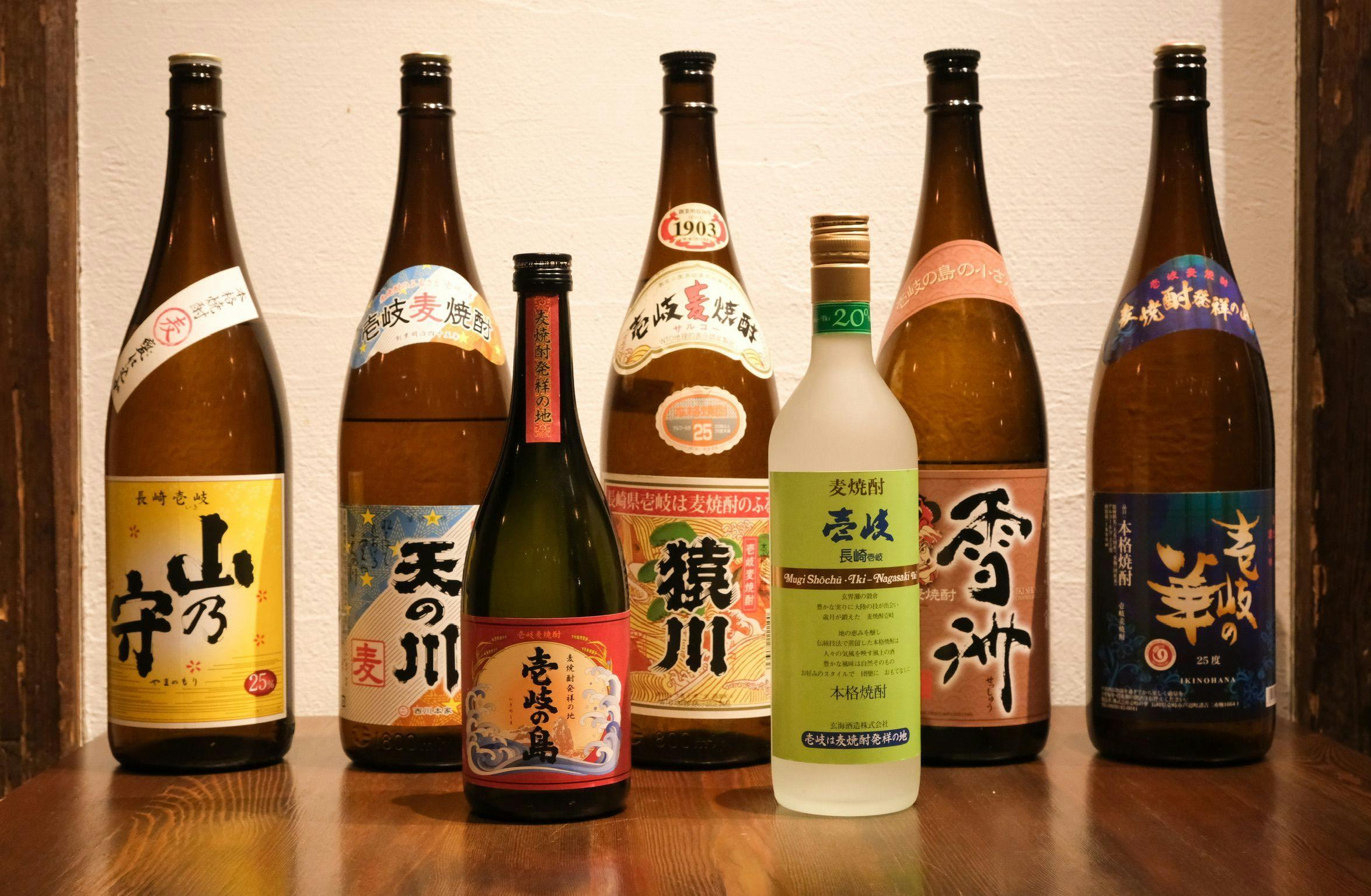 ชิมเปรียบเทียบโชจูจากโรงกลั่นทั้ง 7 แห่งบนเกาะอิกิ