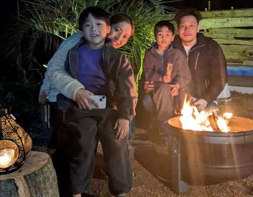 焚火◇火を囲む家族時間を