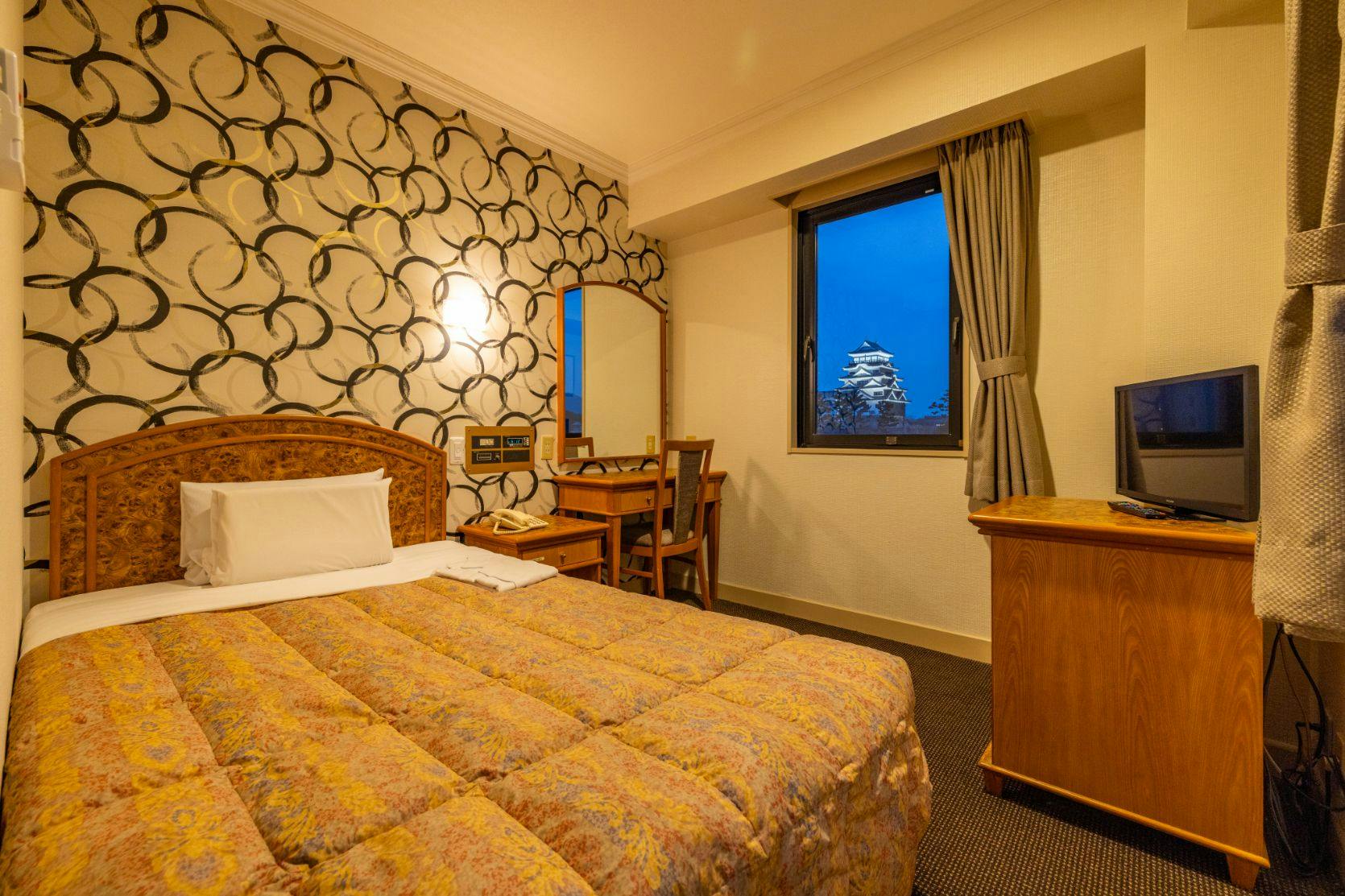 Fukuyama Rose Garden Hotel