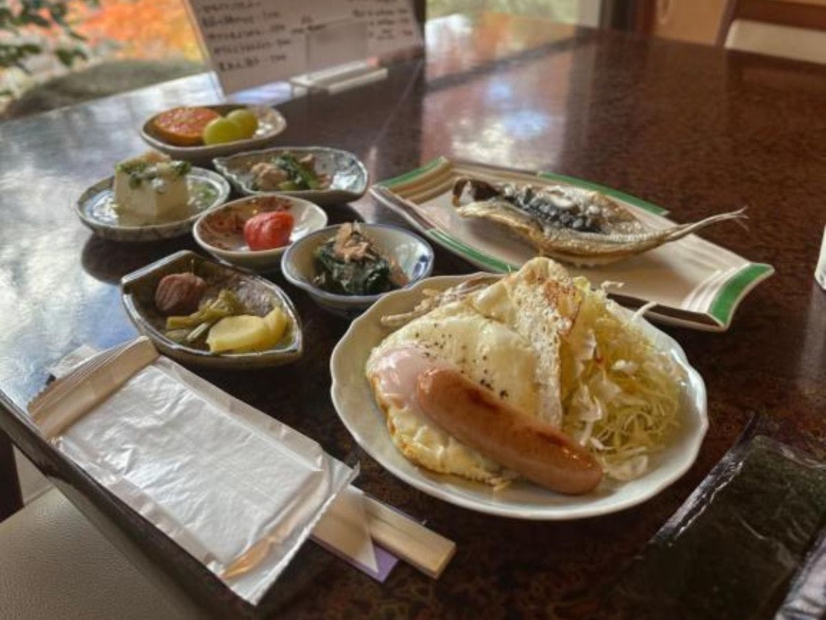 อาหารเช้าแบบญี่ปุ่น