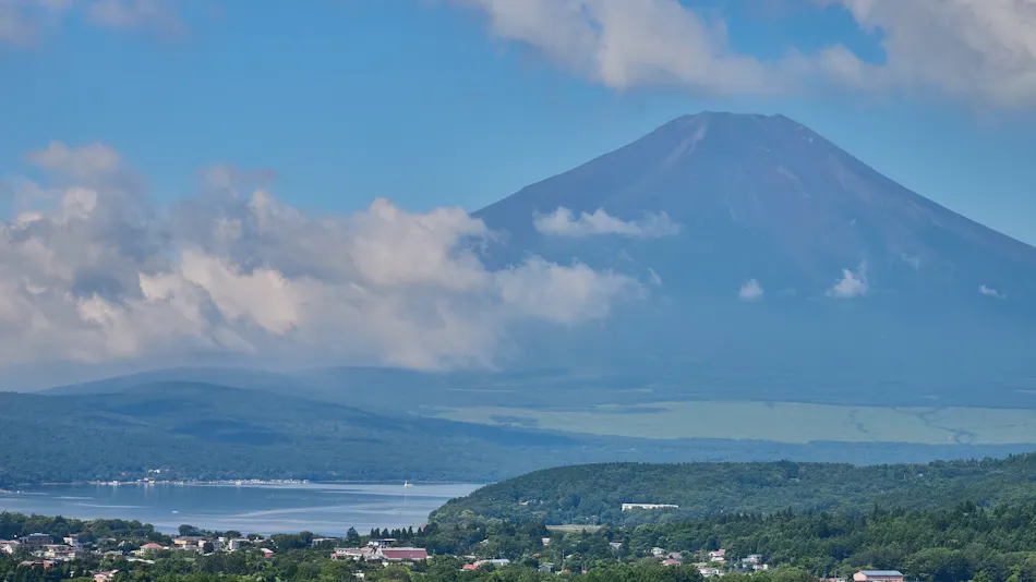 The No.10 Fuji Yamanakako