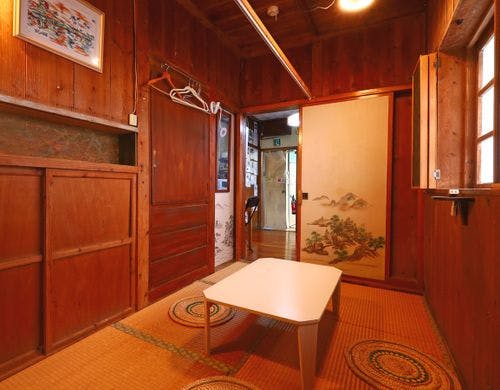 【秘密の裏座】