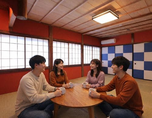 龍助の間