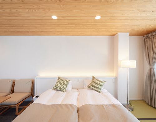 ハリウッドツイン（HOLLYWOOD TWIN）