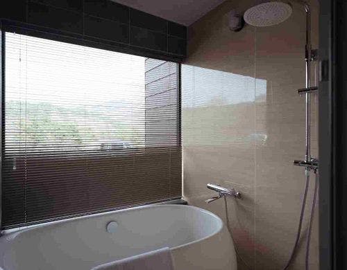 and time バスルーム