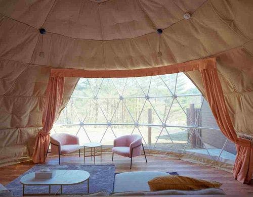 グランピング モア