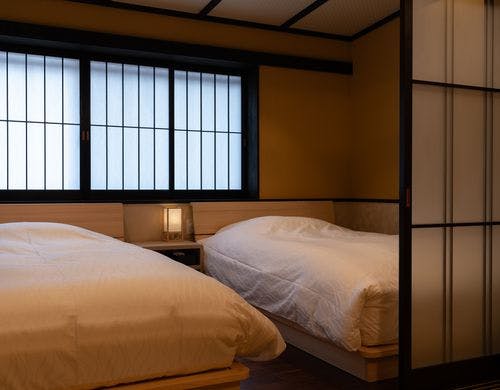 シモンズ製ベッド2台