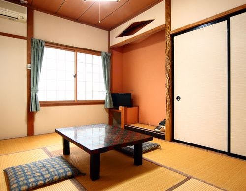 【和室6畳】1～2名様用、バス・トイレ無し