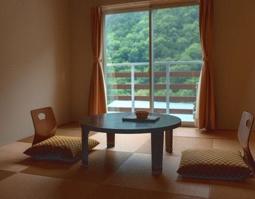 【和室】和の空間でほっと一息