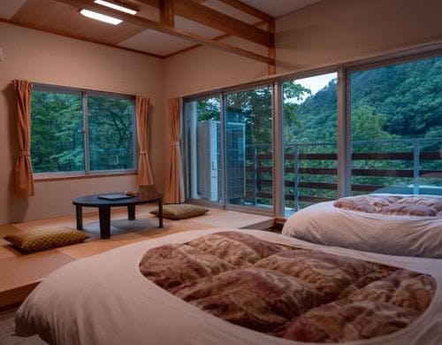 【和洋室】広々客室でファミリー利用にも