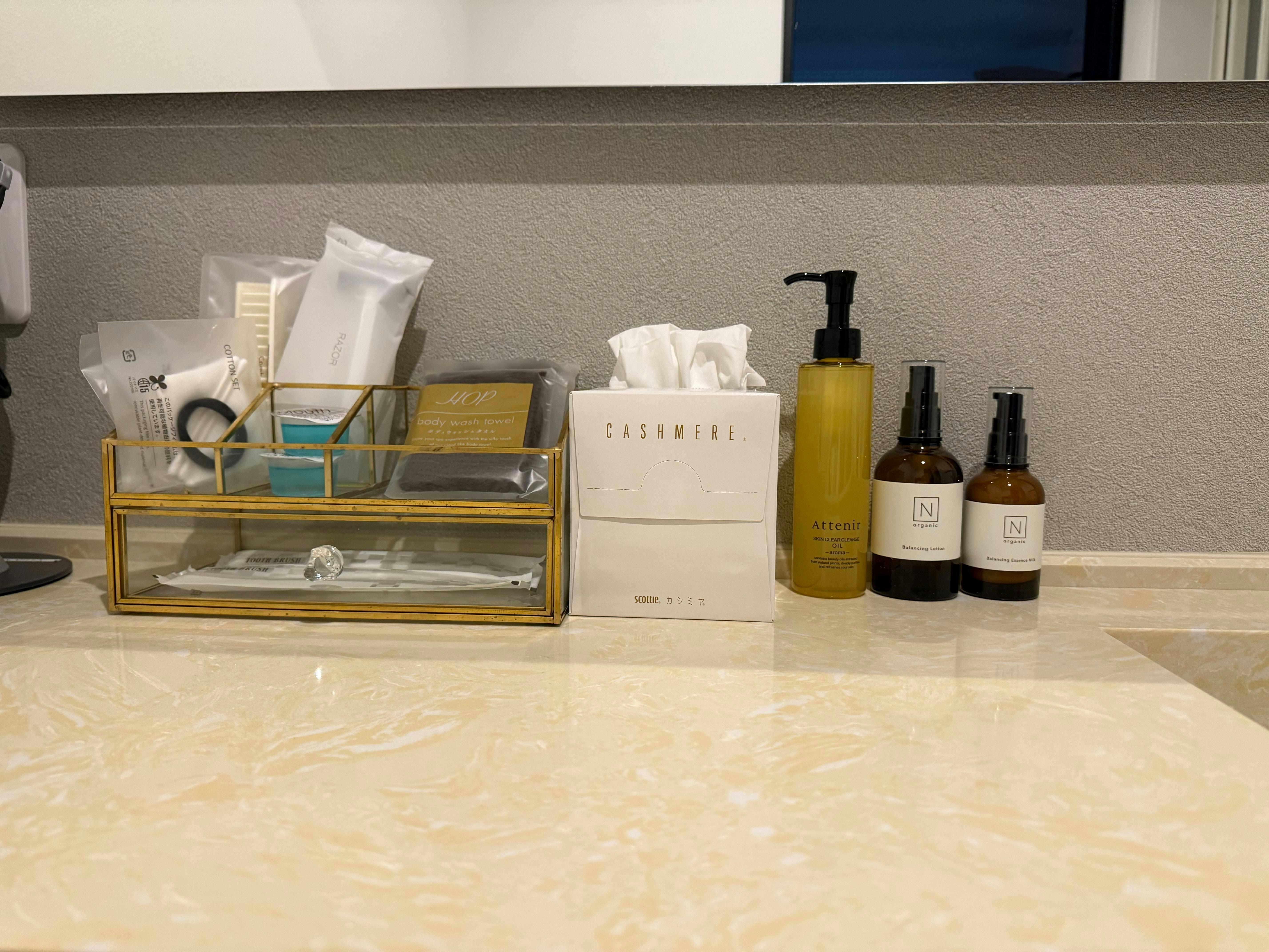 โลชั่น, สกินมิลค์, ออยล์