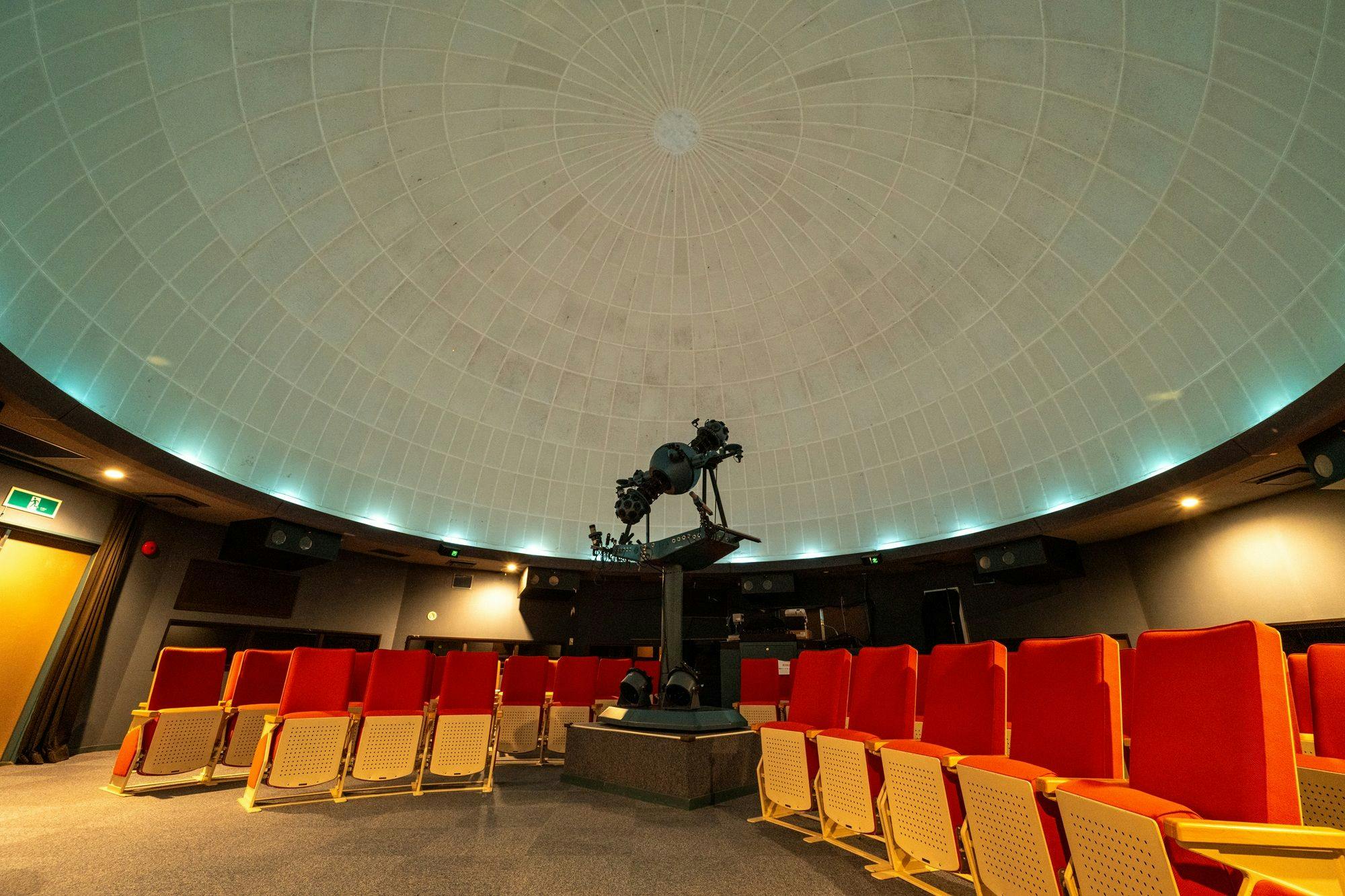 Star and Green Romance Hall