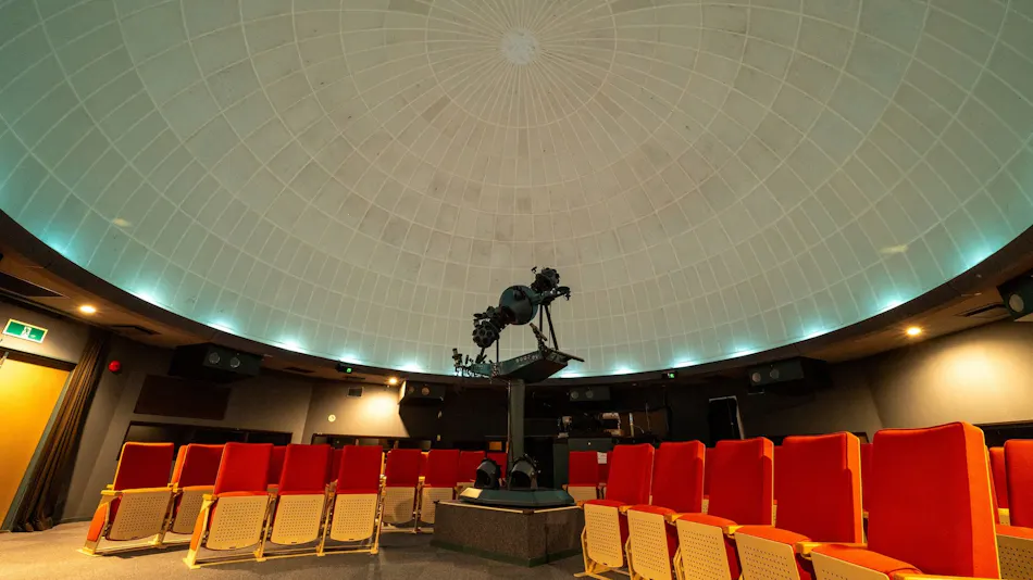 Star and Green Romance Hall